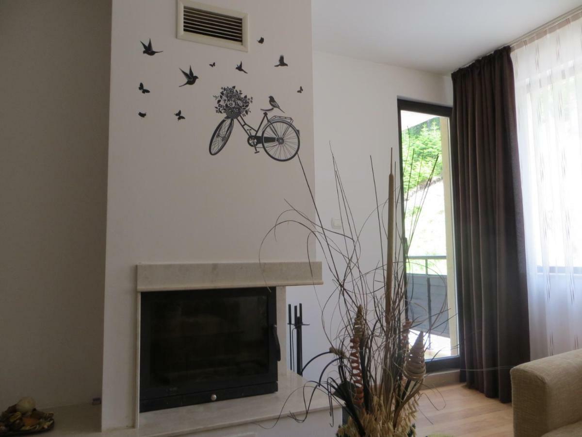 Apartment "Moni" Pamporovo Exterior photo